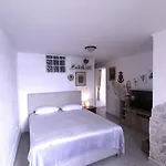 Sea View Apartment Umag 2